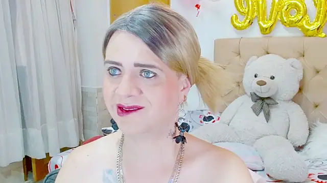 Dolldirtyxxx online show from February 28, 2026, 8:19 pm