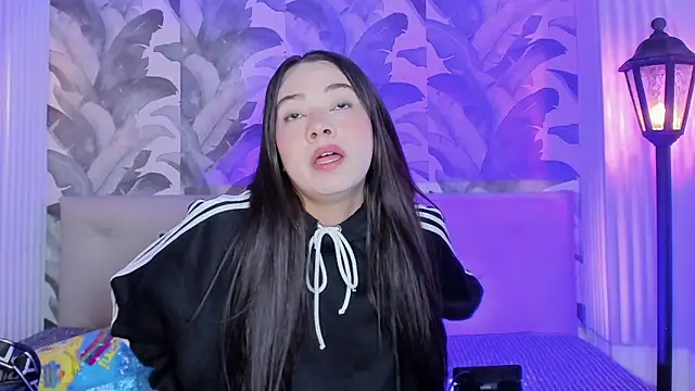 Sami Evanns online show from February 11, 2026, 3:28 am