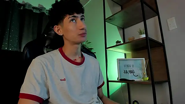 NovaaWheler online show from April 1, 2026, 12:28 pm