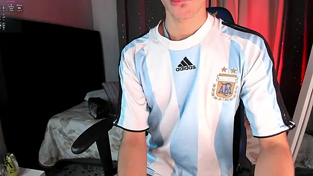 Snapshot of NovaaWheler chatting on September 27, 2025, 6:58 pm NovaaWheler online show from September 27, 2025, 6:58 pm