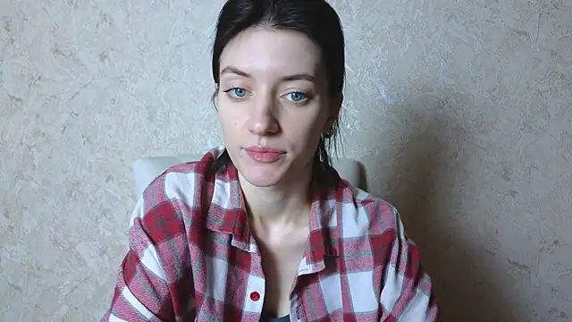 Snapshot of roxy_riot_ chatting on March 18, 2025, 1:24 am roxy riot online show from March 18, 2025, 1:24 am