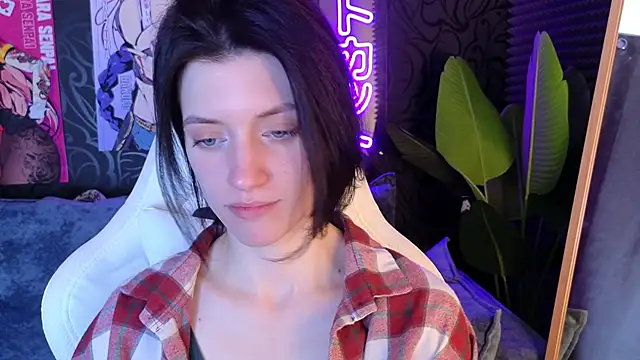 Snapshot of roxy_riot_ chatting on February 21, 2025, 4:29 am roxy riot online show from February 21, 2025, 4:29 am