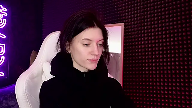 Snapshot of roxy_riot_ chatting on March 8, 2025, 5:07 am roxy riot online show from March 8, 2025, 5:07 am