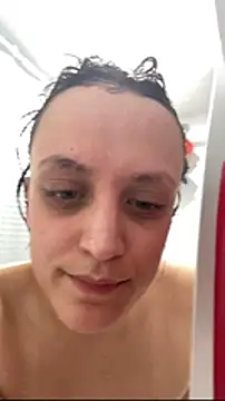 Snapshot of grassXass420 chatting on December 5, 2025, 1:05 am grassXass420 online show from December 5, 2025, 1:05 am