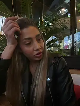 BonyBon29 online show from March 13, 2025, 3:50 pm