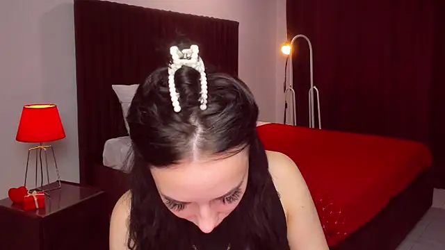 Snapshot of Suga_babe chatting on October 7, 2025, 1:23 pm Suga babe online show from October 7, 2025, 1:23 pm