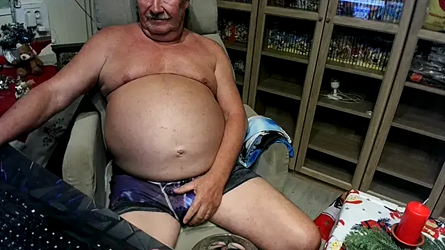 Snapshot of barenfan chatting on December 2, 2025, 10:00 pm barenfan online show from December 2, 2025, 10:00 pm