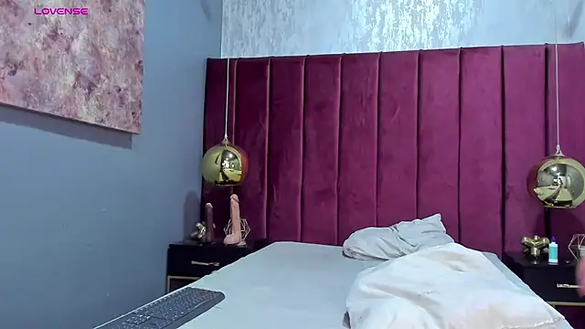 Snapshot of lolyyuno chatting on February 24, 2025, 2:30 am lolyyuno online show from February 24, 2025, 2:30 am