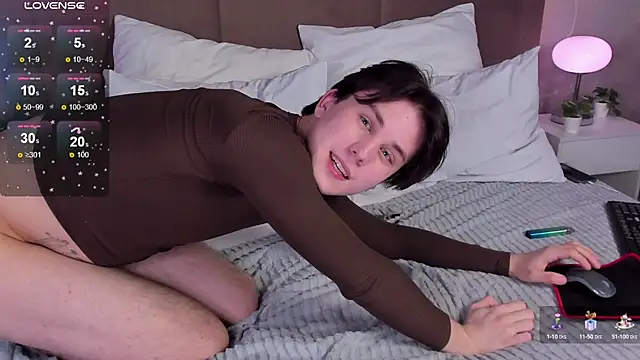 AdrianoAubert online show from March 17, 2025, 3:14 am