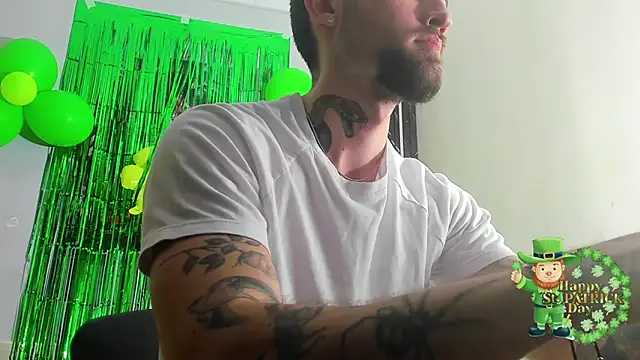 Snapshot of Luke_davis01 chatting on March 17, 2025, 5:05 pm Luke davis01 online show from March 17, 2025, 5:05 pm