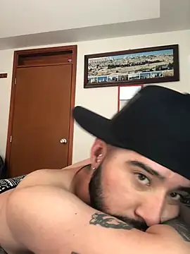 Noa Bonucci online show from February 19, 2025, 1:17 pm