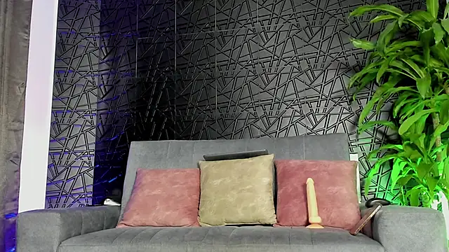 Maofenix online show from September 14, 2025, 11:54 am