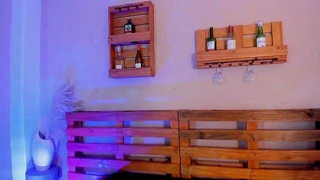 Morgan Wright online show from October 19, 2025, 12:30 pm