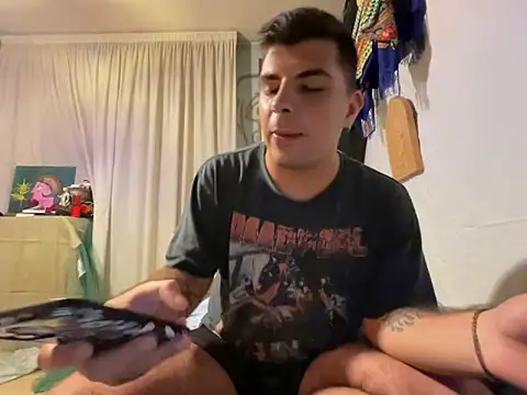 Snapshot of mariokirillcioffi chatting on June 7, 2026, 9:20 pm mariokirillcioffi online show from June 7, 2026, 9:20 pm