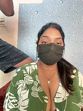 Snapshot of busy_kolkata chatting on November 20, 2025, 4:57 am busy kolkata online show from November 20, 2025, 4:57 am