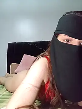 Snapshot of Milan-88 chatting on October 23, 2025, 9:13 pm Milan-88 online show from October 23, 2025, 9:13 pm