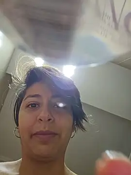 MaiPandora online show from February 11, 2026, 3:50 am