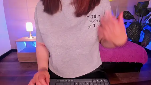 Snapshot of _michonne_ chatting on October 23, 2025, 9:02 pm michonne online show from October 23, 2025, 9:02 pm