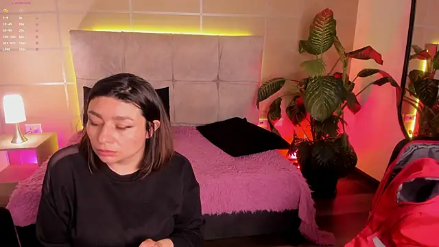  michonne  online show from April 23, 2026, 10:55 am