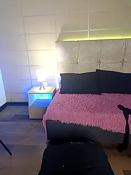 Snapshot of _michonne_ chatting on November 29, 2025, 9:04 pm michonne online show from November 29, 2025, 9:04 pm