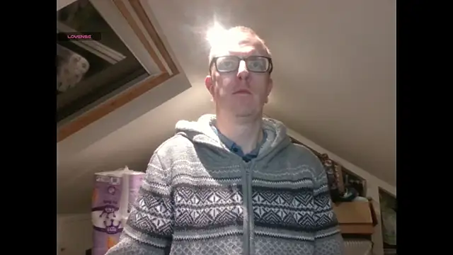 AdmiredThirty online show from February 15, 2025, 9:39 pm