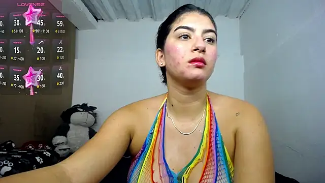 Snapshot of hello_kityy25 chatting on May 31, 2026, 10:43 pm hello kityy25 online show from May 31, 2026, 10:43 pm
