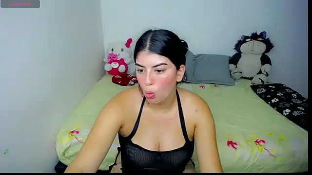 Snapshot of hello_kityy25 chatting on July 10, 2026, 2:50 pm hello kityy25 online show from July 10, 2026, 2:50 pm