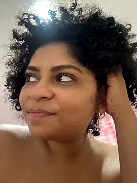 Tana latin online show from November 21, 2025, 1:04 am