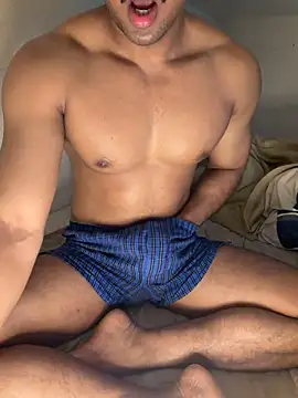 jimi-3011 online show from April 17, 2026, 12:57 am