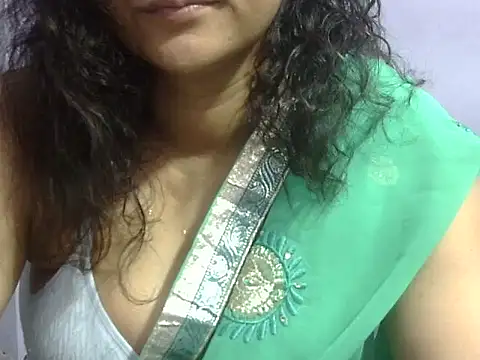 Snapshot of Your_cutiepie_ chatting on March 16, 2026, 5:37 pm Your cutiepie online show from March 16, 2026, 5:37 pm