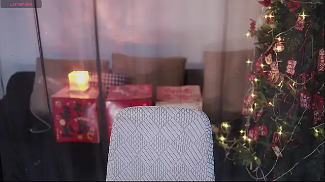 Moonccoi online show from February 22, 2026, 11:50 pm