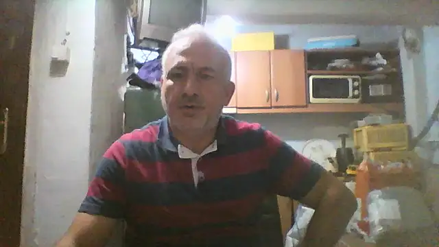 Snapshot of murat7888 chatting on October 16, 2025, 6:32 am murat7888 online show from October 16, 2025, 6:32 am