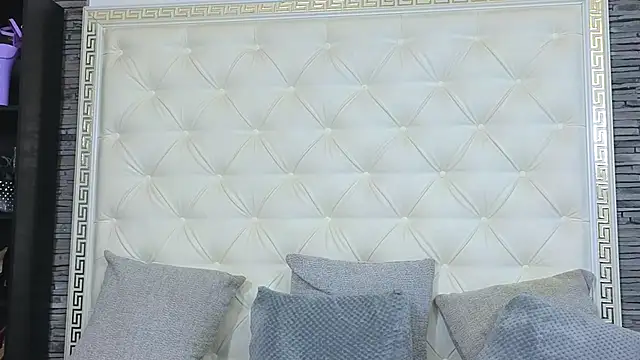 Snapshot of EliteDomina chatting on January 13, 2026, 8:07 am EliteDomina online show from January 13, 2026, 8:07 am