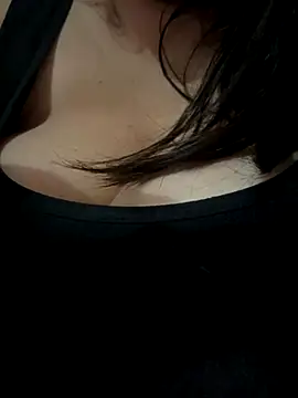 daianaspencer online show from October 3, 2025, 9:55 am