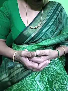 Snapshot of niiveditha chatting on March 12, 2025, 8:30 am niiveditha online show from March 12, 2025, 8:30 am