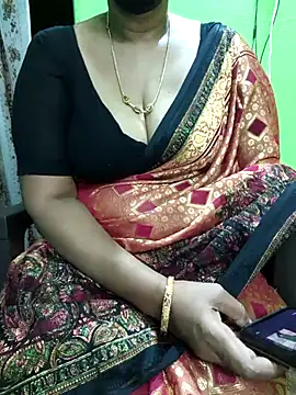 Snapshot of niiveditha chatting on October 13, 2025, 3:08 am niiveditha online show from October 13, 2025, 3:08 am