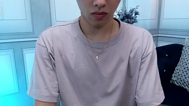 Snapshot of Andy_dior18 chatting on September 11, 2025, 9:37 pm Andy dior18 online show from September 11, 2025, 9:37 pm
