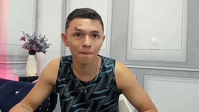 Snapshot of Andy_dior18 chatting on September 26, 2025, 9:10 pm Andy dior18 online show from September 26, 2025, 9:10 pm