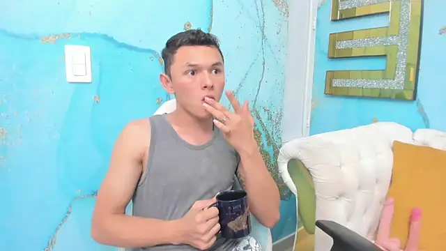 Snapshot of Andy_dior18 chatting on March 20, 2025, 2:08 am Andy dior18 online show from March 20, 2025, 2:08 am