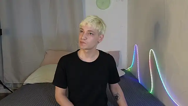 Julian wins online show from April 5, 2026, 12:06 am