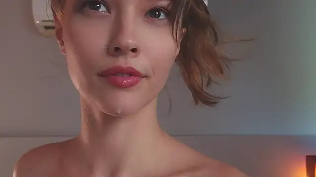 Snapshot of DemiDee chatting on January 26, 2025, 8:57 am DemiDee online show from January 26, 2025, 8:57 am