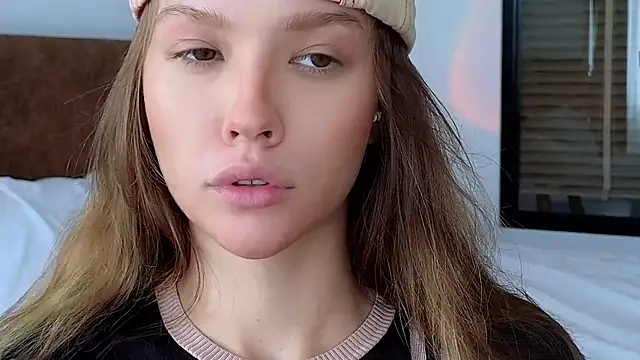 Snapshot of DemiDee chatting on October 27, 2025, 6:58 am DemiDee online show from October 27, 2025, 6:58 am