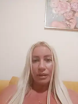 visnjica online show from September 15, 2025, 9:15 pm