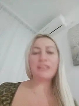 visnjica online show from November 27, 2025, 5:46 pm