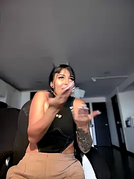 Snapshot of Dulce__Boyd chatting on September 9, 2025, 1:53 pm Dulce Boyd online show from September 9, 2025, 1:53 pm