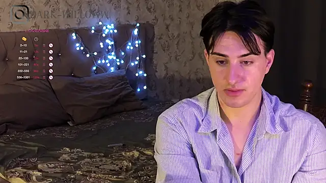 dark-willoww online show from February 20, 2025, 4:58 pm