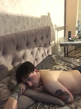 dark-willoww online show from February 16, 2025, 4:42 am