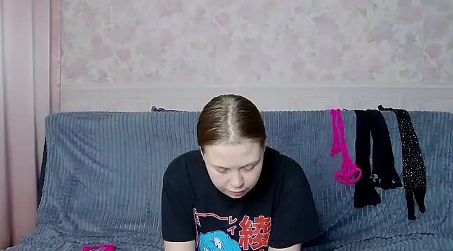 Snapshot of Perris_cuttiee chatting on February 28, 2025, 6:43 am Perris cuttiee online show from February 28, 2025, 6:43 am