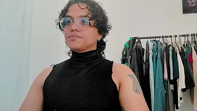 Diane blossom online show from March 18, 2026, 10:10 pm