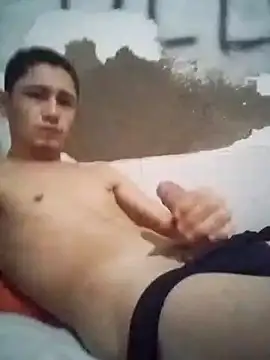 Snapshot of shuelldin chatting on March 16, 2025, 3:28 pm shuelldin online show from March 16, 2025, 3:28 pm